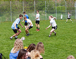 Billede fra fodboldkamp på sidste skoledag